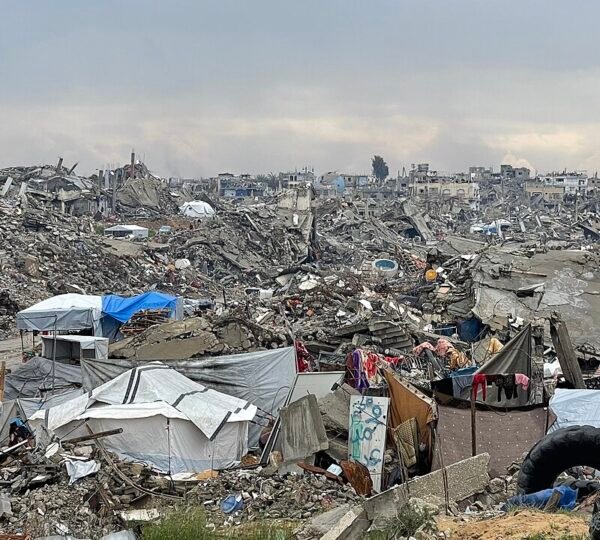 صورة أرشيفية: أنقاض في بيت لاهيا، لا توثق بالضرورة الواقعة
