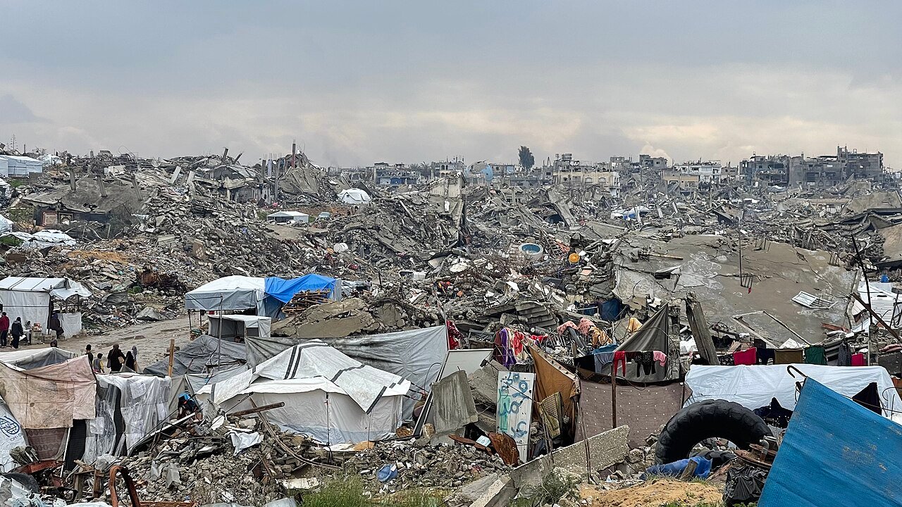 صورة أرشيفية: أنقاض في بيت لاهيا، لا توثق بالضرورة الواقعة